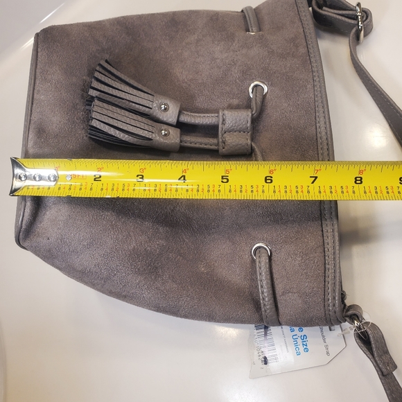 Time and Tru Gray Crossbody Bucket Bag - Picture 13 of 15